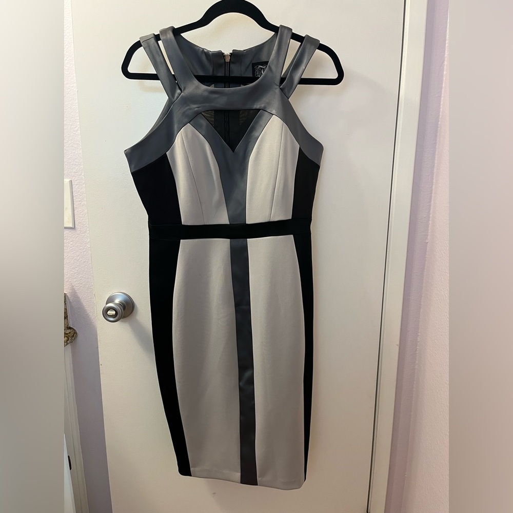Jax Gray and Black Colorblock Midi Dress EUC Size 10 EUC PTP 18